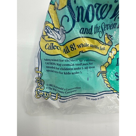 Disney 1992 McDonald’s Happy Meal Toy – Dopey & Sneezy Dwarfs (Sealed) - Picture 5 of 10